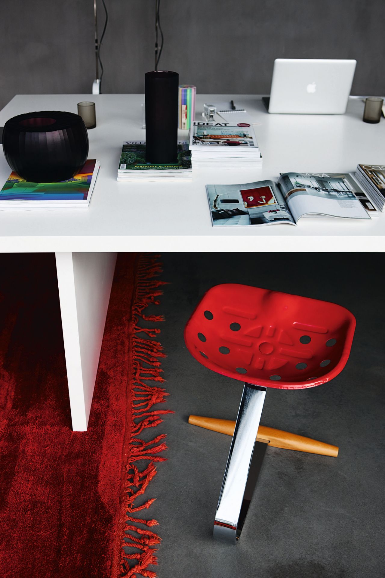 Mezzadro Stool Zanotta | ZANOTTA 220